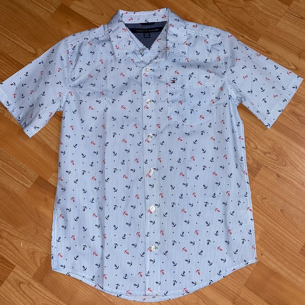 NWT Tommy Hilfiger anchor shirt 👕